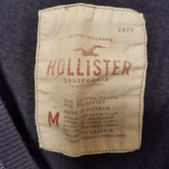 Hollister shirt size medium - Picture 2 of 7